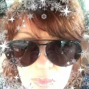 Meet your Posher, Galia